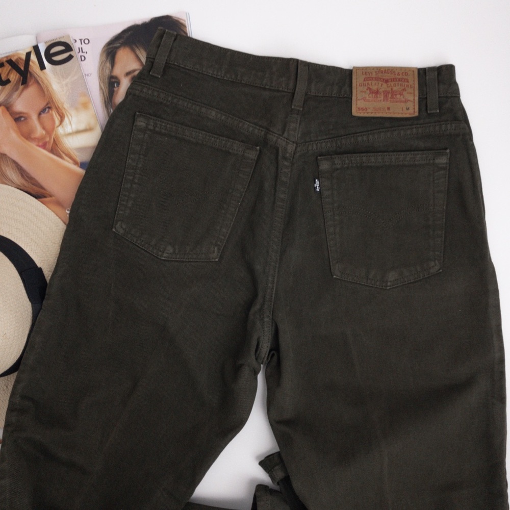Vtg Levi's 550 Dark Olive Green Relaxed Fit Tapered Leg size 14